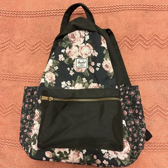 Herschel Supply Company | Bags | Nwot Herschel Floral Black  display picture 2